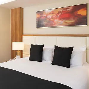 Diana Woolloongabba Hotell